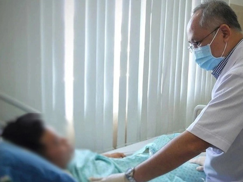 cha-me-chu-quan-con-de-mac-ung-thu-duong-vat