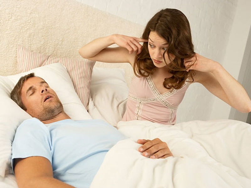 giai-ma-nhung-hanh-dong-la-trong-khi-ngu