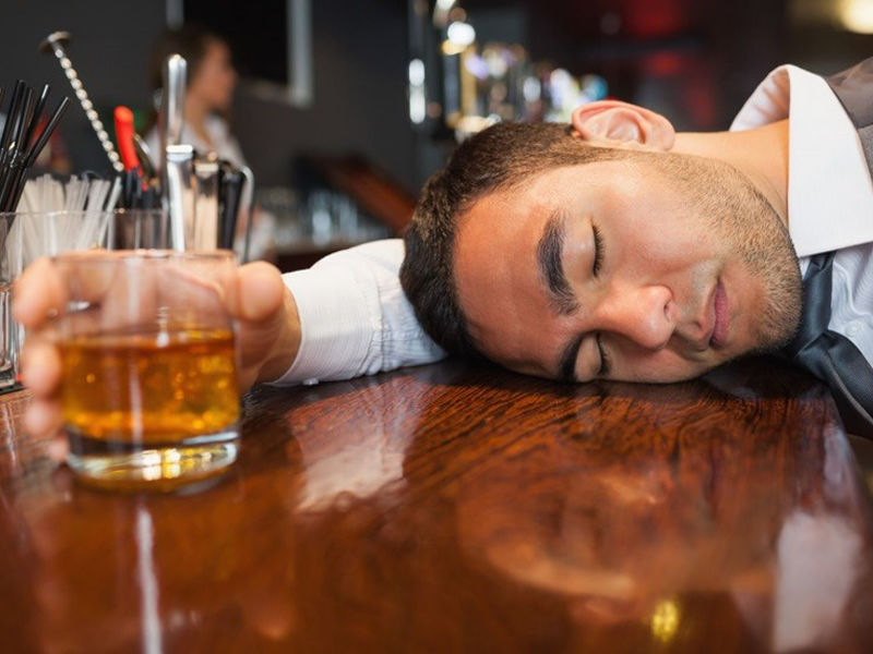 hoc-cach-so-cuu-nguoi-say-ruou-dung-cach