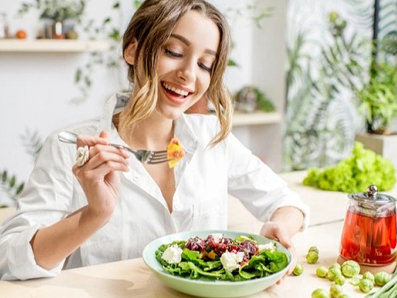 muon-giam-can-an-cham-thoi