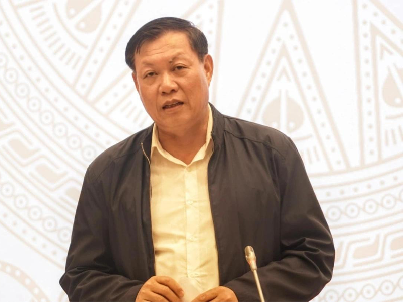 thu-truong-y-te-voi-phuong-phap-moi-chua-vo-sinh