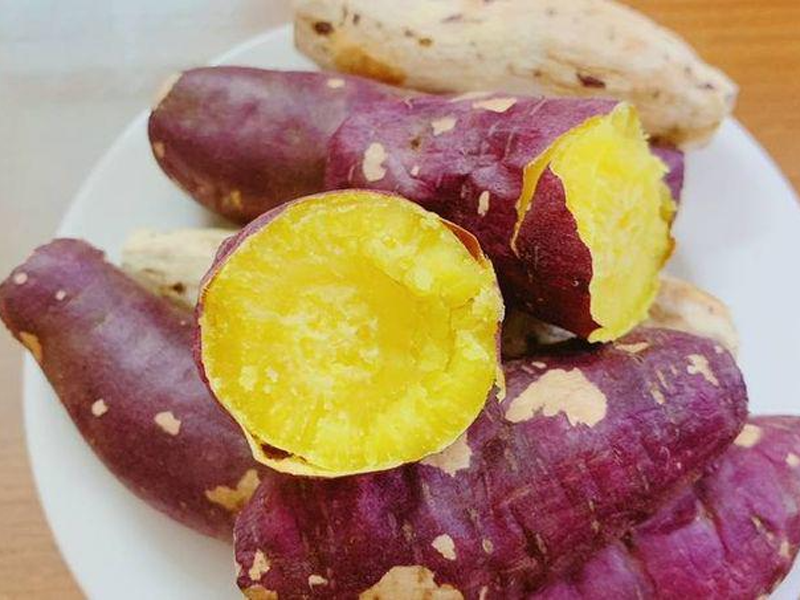 tri-mat-ngu-hay-tam-nuoc-am-va-an-khoai-lang-buoi-toi