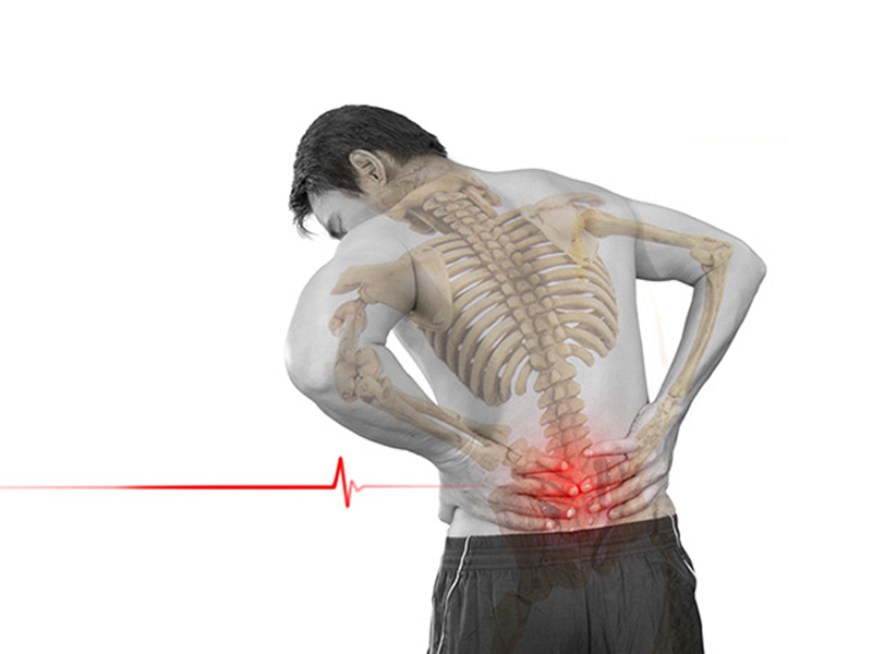 vi-sao-nguoi-benh-dau-lung-tuyet-doi-khong-duoc-cui